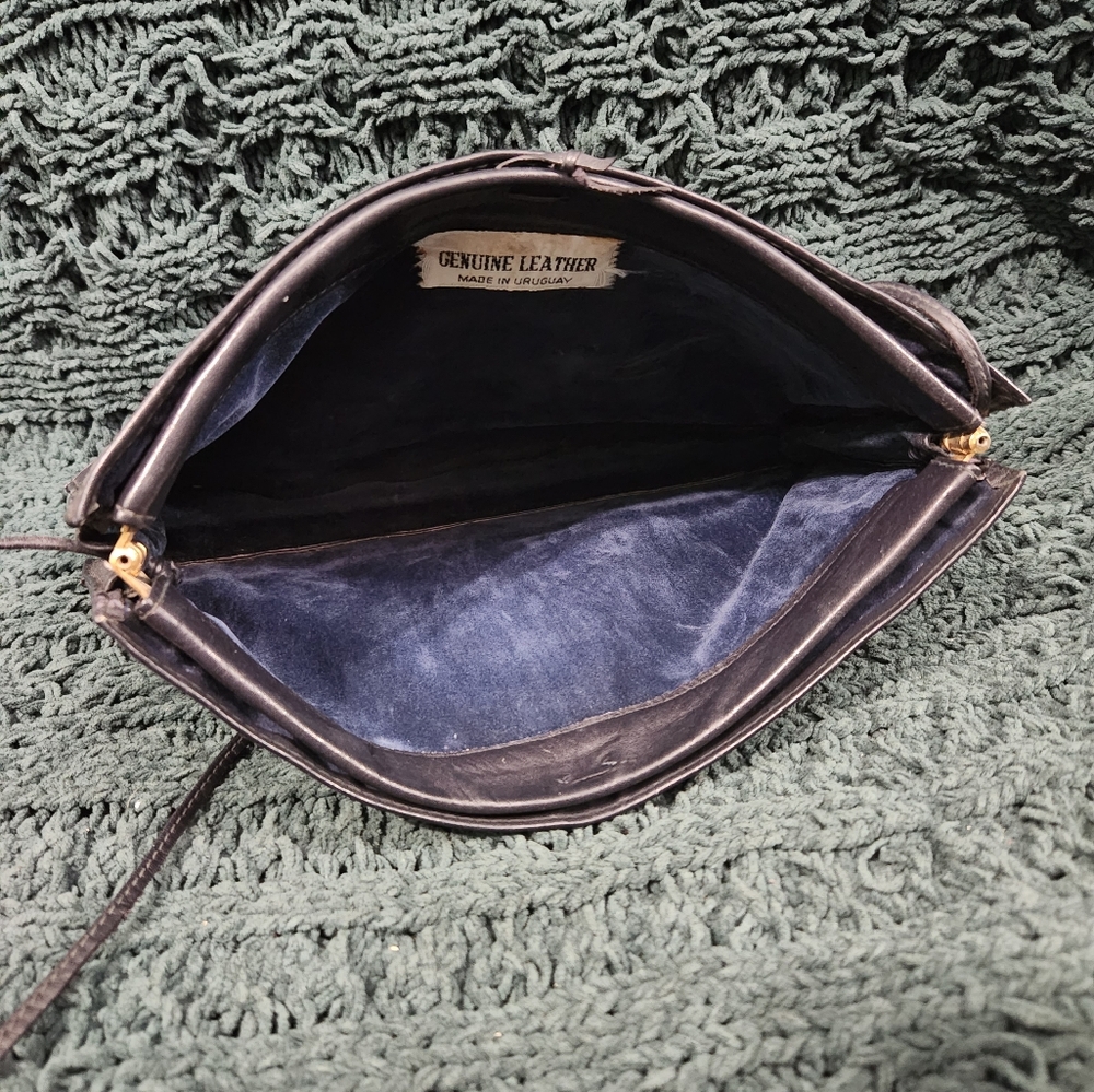 Genuine Leather Crossbody Bag - Picture 5 of 8